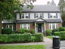 129 Plymouth Rd, Newton, MA 02461-1019