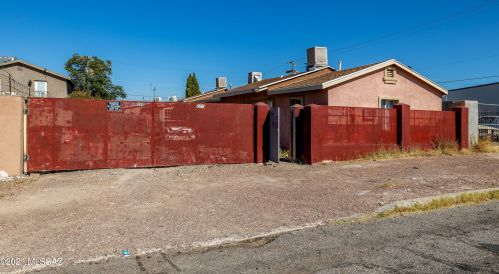 208 Ventura St, Tucson, AZ 85705-5571