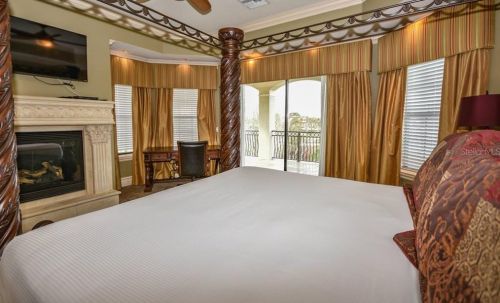 304 Muirfield Loop, Kissimmee FL 34747-6413 exterior