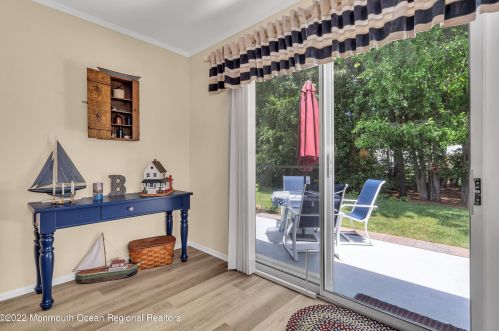 2 Campion Ct, Bricktown NJ  08724-1909 exterior