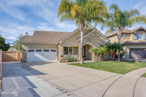 2749 Taran Ct, Santa Maria, CA 93455-7472