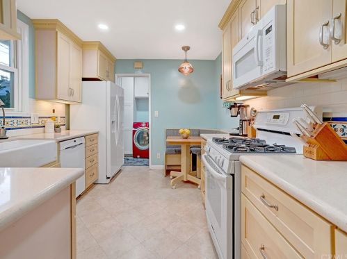 1344 Everett Pl, Orange CA 92867-7009 exterior