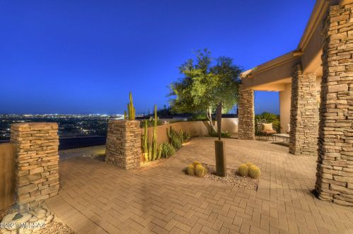 4107 Sabino Mountain Dr, Tucson, AZ 85750-6925