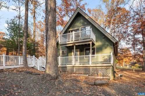 208 Jefferson Dr, Bybee VA  22963-2322 exterior
