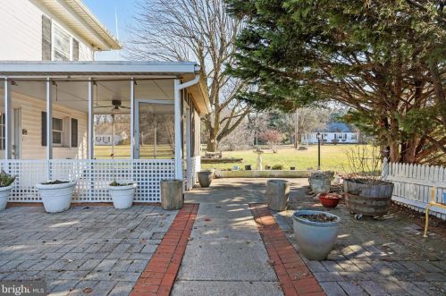 13070 Old Valley Pike, Edinburg VA  22824-3144 exterior