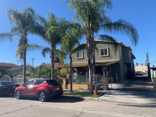 6743 Troost Ave, North Hollywood, CA 91606-1702