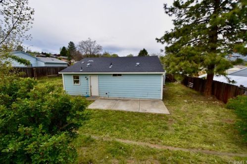 1408 Pyrite Dr, Yreka CA  96097-9622 exterior