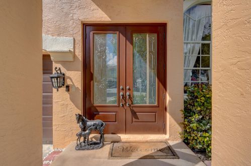 1303 Isleworth Ct, West Palm Beach, FL 33411-6101