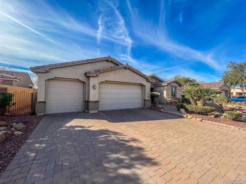 14 Torrey Pines Dr, Mohave Valley AZ  86440-8209 exterior