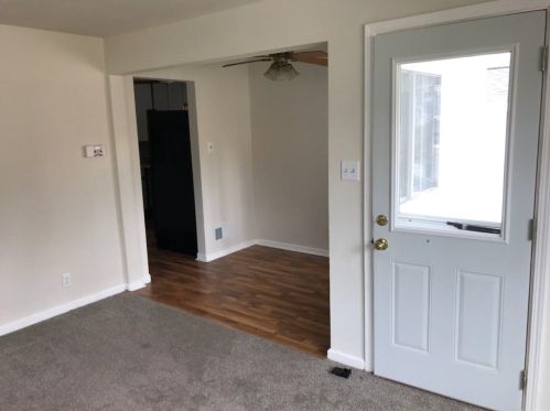 326 Gray St, Green Bay, WI 54303-3056