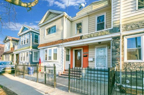 127-14 101st Ave, Jamaica, NY 11418-1026