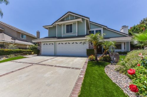 2429 Brookhaven Dr, Chino Hills, CA 91709-1739
