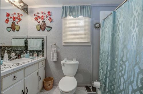 210 Allen St, Franklin OH  45005-2106 exterior