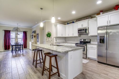 114 Cherokee St, Greenville TX  75402-2816 exterior