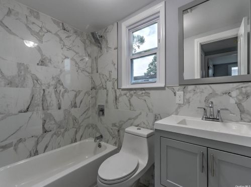 103 Clement Ave, Floral Park NY  11003-2703 exterior