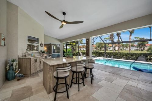 4606 Ashton Ct, Naples FL  34112-8822 exterior