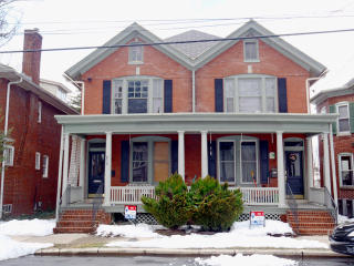 107 6th St, Chambersburg, PA 17201-2309