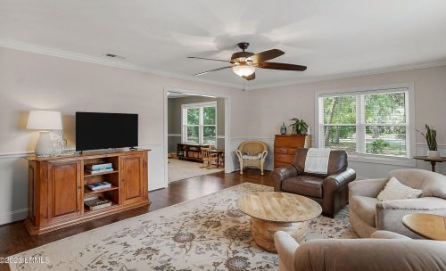 989 Dowlingwood Dr, Beaufort SC  29902-6323 exterior