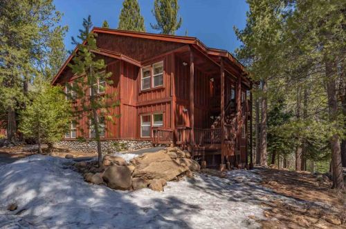 11235 Northwoods Blvd, Truckee, CA 96161-6034