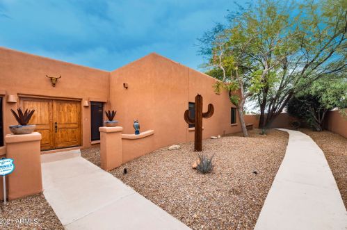 15603 Thistle Dr, Scottsdale AZ 85268-4348 exterior