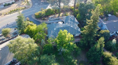 2440 Knollwood Dr, Shingle Springs CA 95682-8925 exterior