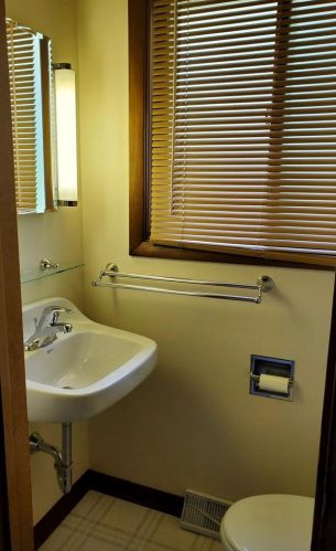 759 Sterling Dr, Fond Du Lac WI  54935-6242 exterior