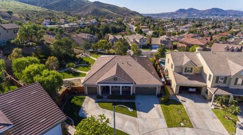 17089 Bluff Vista Ct, Riverside CA 92503-8715 exterior