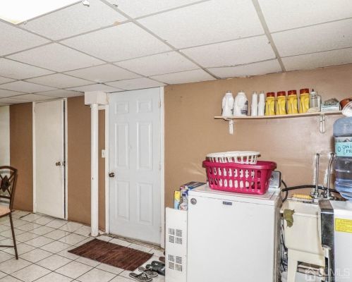 229 Delmore Ave, South Plainfield NJ  07080-3207 exterior