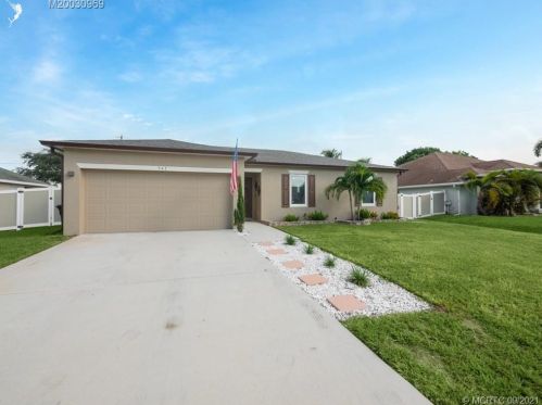 941 Jeremko Ave, Fort Pierce, FL 34953-5666