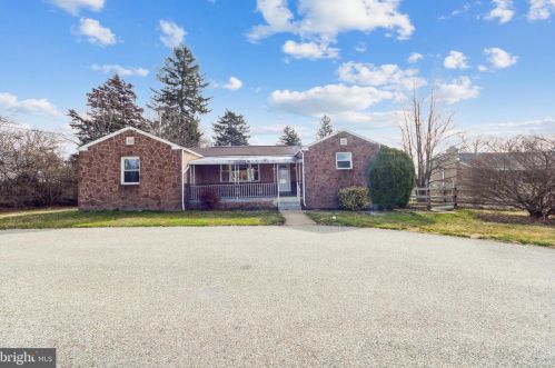 2956 Wales Rd, Norristown, PA 19403-4247