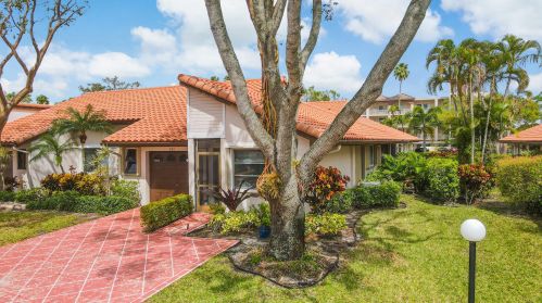 6183 Kings Gate Cir, Delray Beach, FL 33484-2498