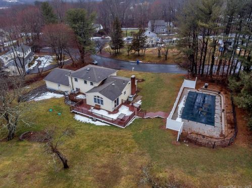 221 Pond Road Ext, North Branford, CT 06471-1429
