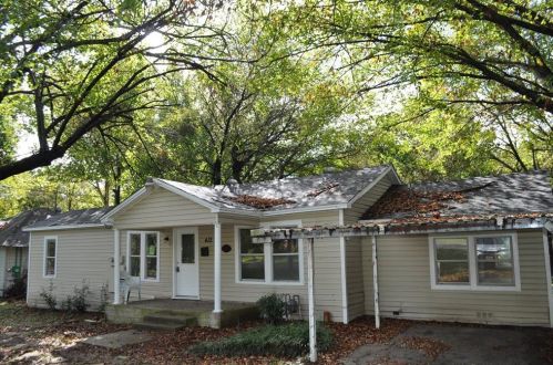 412 6th St, Lancaster, TX 75146-2354