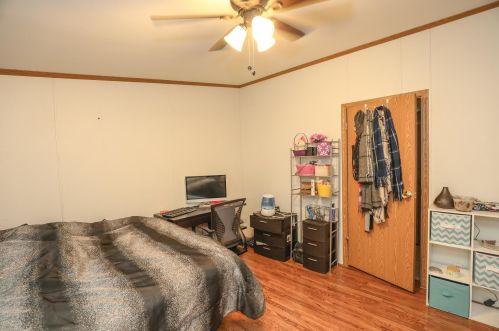 4070 Washington Rd, Washington NH  03280-3231 exterior