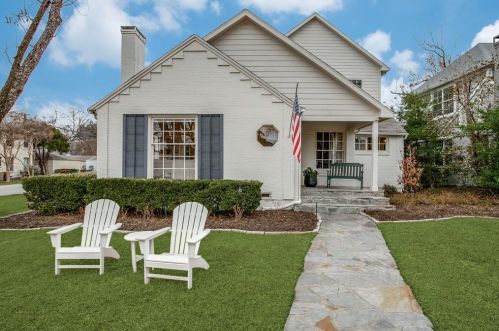 5501 Amherst Ave, Dallas, TX 75209-4403