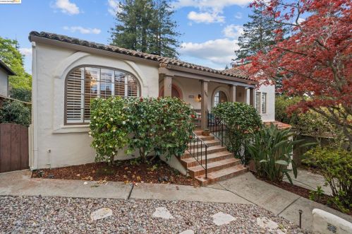 5826 Amy Dr, Oakland, CA 94618-2616