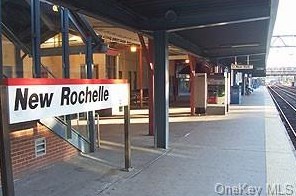 665 Pelham Rd, New Rochelle NY  10805-1161 exterior
