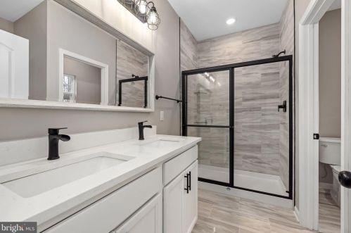 10914 Thiel Ct, Spotsylvania VA  22551-8034 exterior