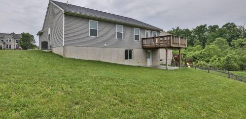 1282 Fieldhurst Ct, Florence KY  41042-8416 exterior