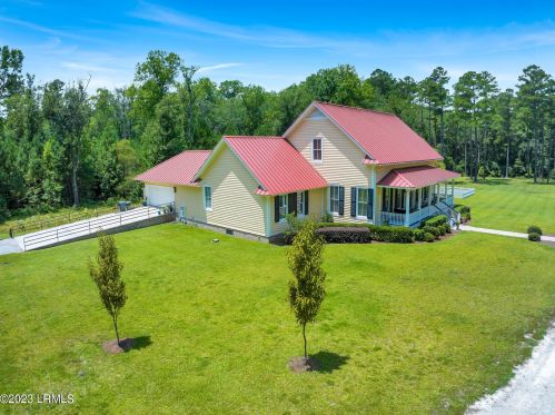 1426 Stone And Patrick Rd, Varnville SC  29944-4928 exterior