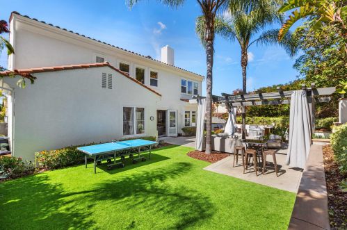 8104 Calle Catalonia, Carlsbad CA  92009-8954 exterior