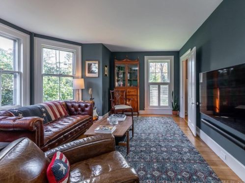 118 South St, Litchfield CT  06759-4006 exterior