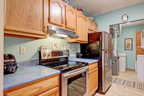 1533 Hawke St, Bellefontaine OH  43311-9649 exterior