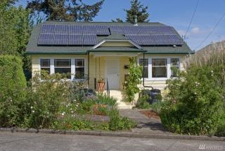 4234 Findlay St, Seattle, WA 98118-2409