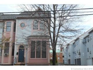 24 Cottage St, Bridgeport, CT 06611-2828