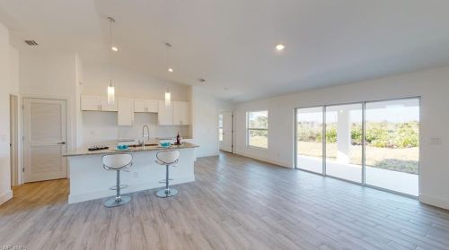 3214 44th St, Lehigh Acres, FL 33976-4655