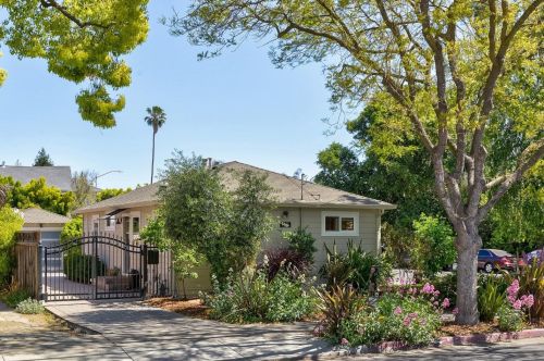 1846 Villa St, Mountain View CA  94041-1051 exterior