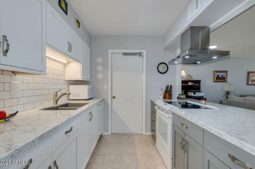 13306 Copperstone Dr, Sun City AZ  85375-4821 exterior