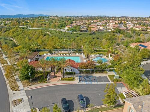32924 Charmes Ct, Temecula CA  92592-9603 exterior