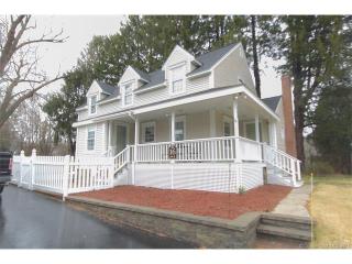 153 Great Neck Rd, Waterford, CT 06385-3527